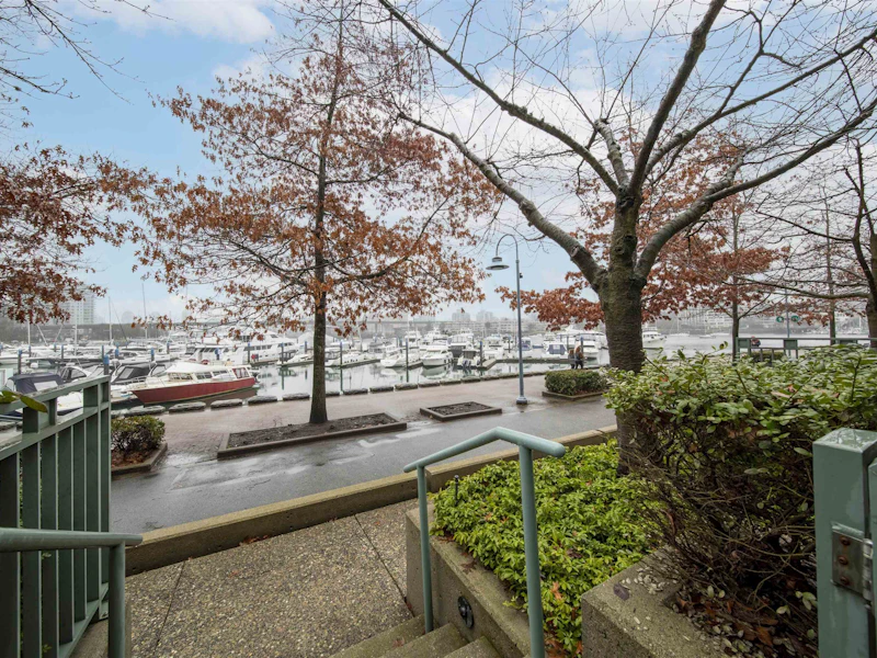 115 - 1228 Marinaside Crescent, Vancouver BC V6Z 2W4