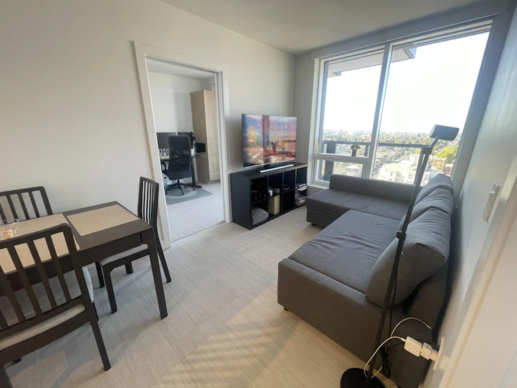 1809-5058 Joyce Street, Vancouver, BC, V5R 0J9
