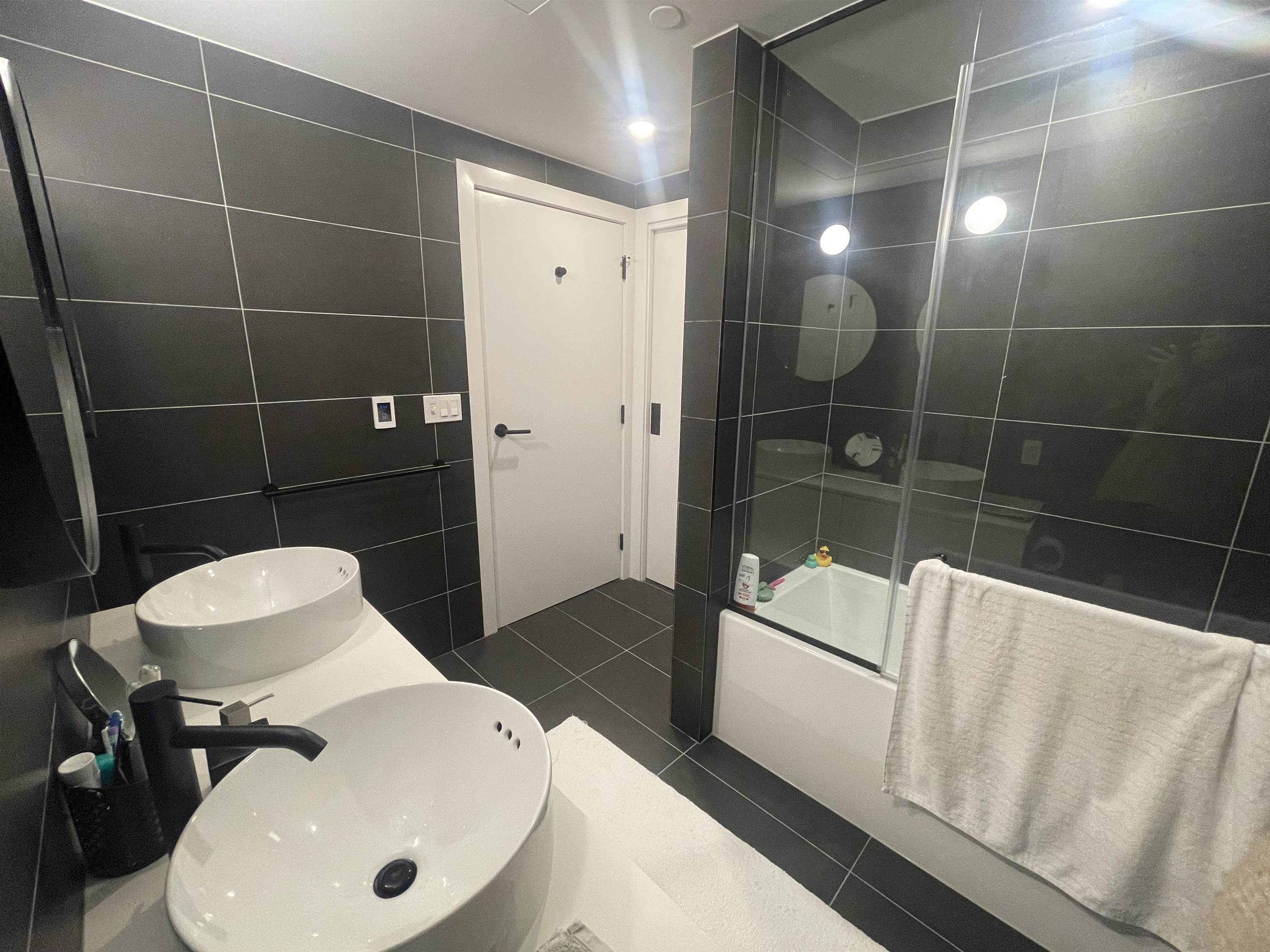1809-5058 Joyce Street, Vancouver, BC, V5R 0J9 - 16