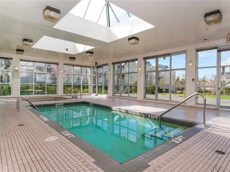 112-7800 St. Albans Road, Richmond, BC, V6Y 3Y5