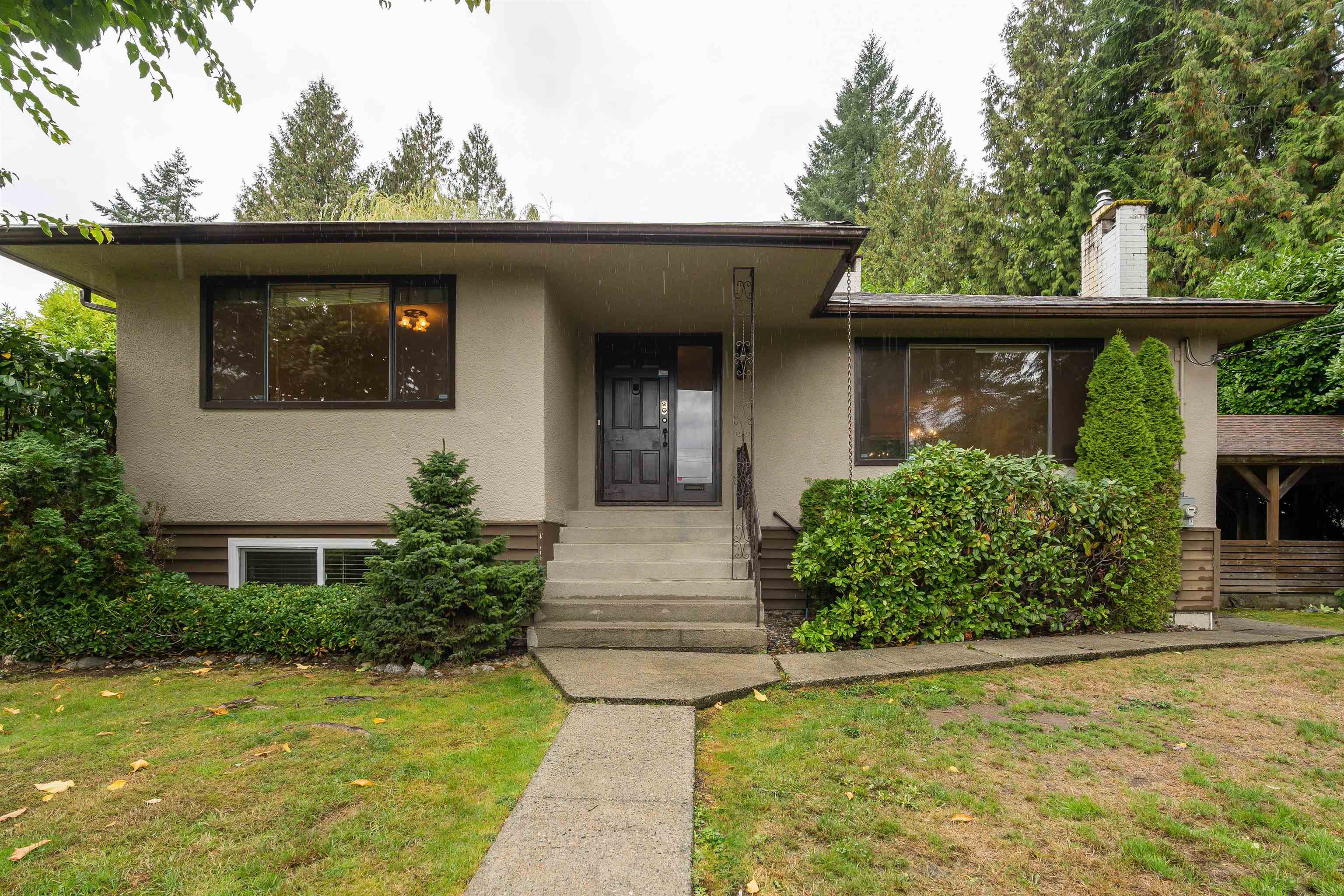 993 Friar Crescent, North Vancouver, BC, V7G 1M8