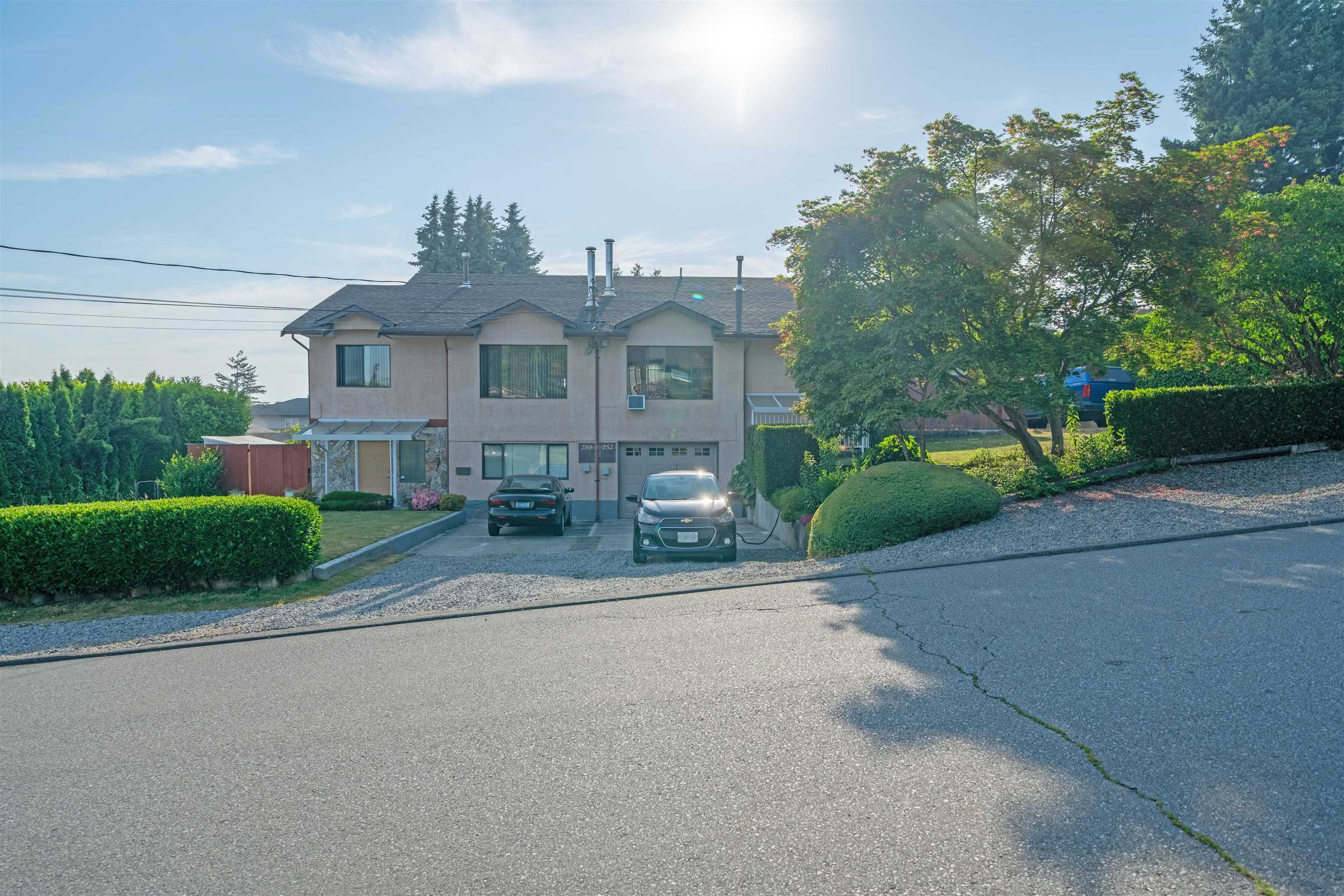 250-250-252 Lebleu Street, Coquitlam, BC, V3K 5Z3