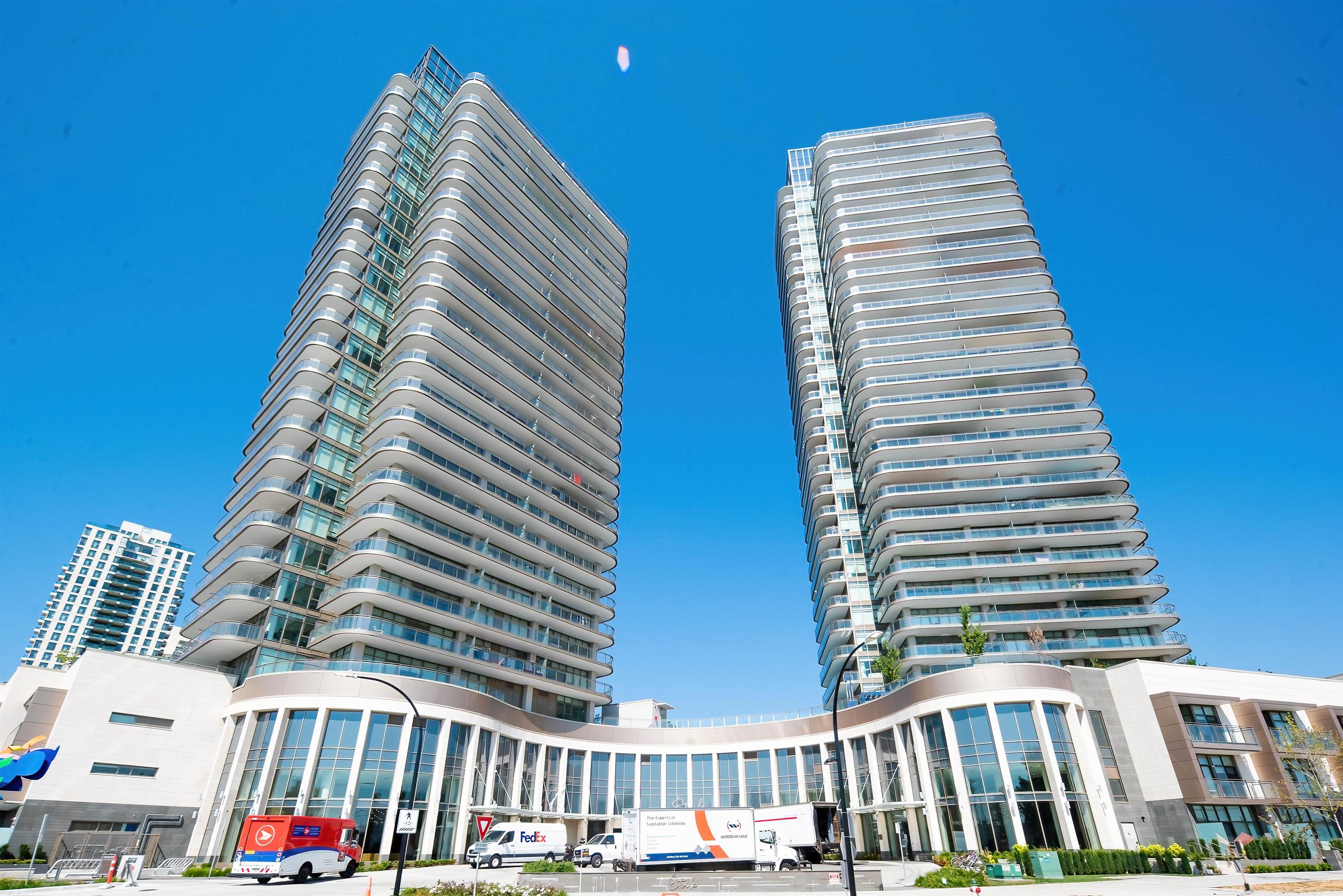 1406-5333 Goring Street, Burnaby, BC, V5B 0B6