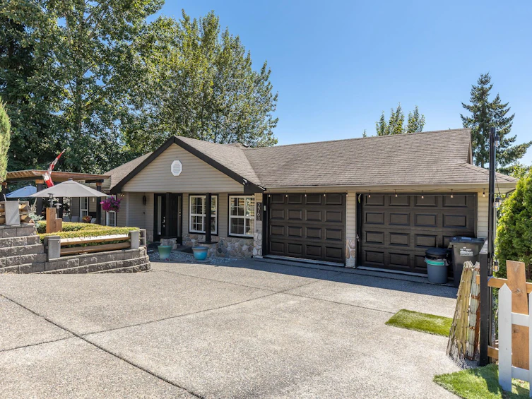 2763 St Moritz Way, Abbotsford, BC, V3G 1C3