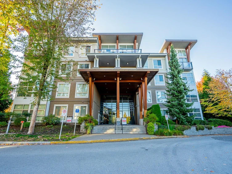 111-6628 120 Street, Delta, BC, V3W 1T7