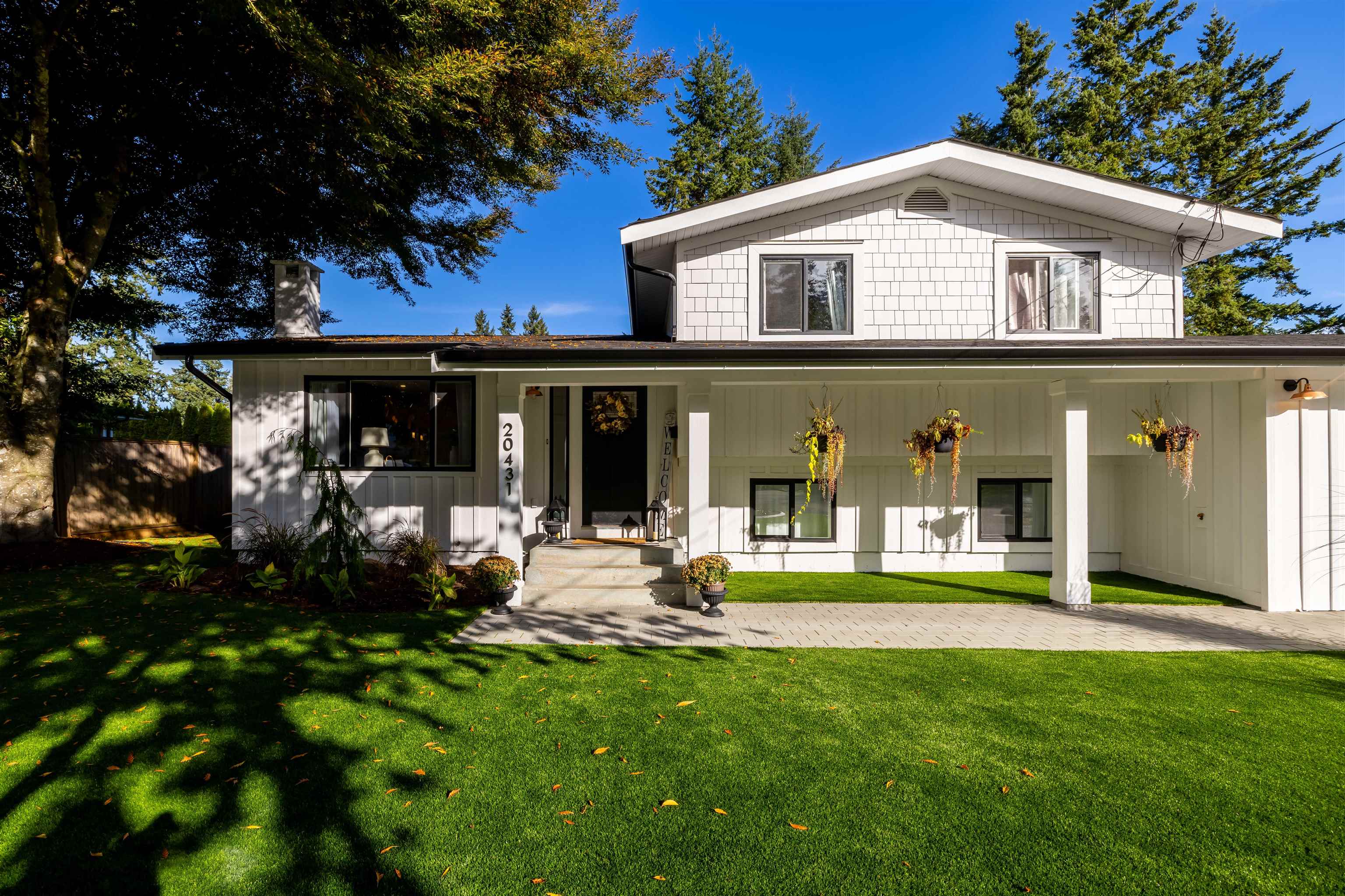 20431 42a Avenue, Langley, BC, V3A 3B6