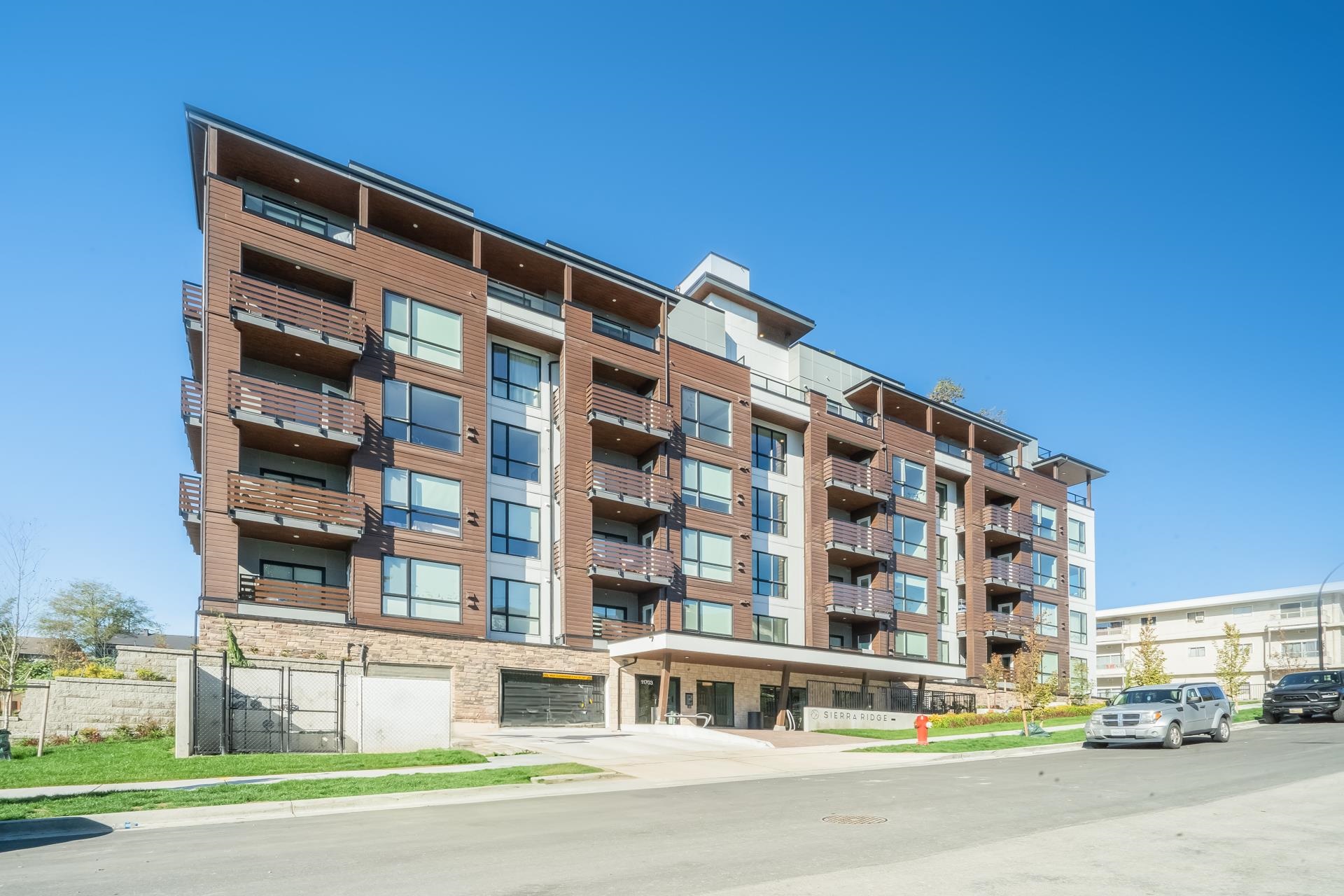 #304-11703 Fraser Street, Maple Ridge, BC, V2X 2L8 - 2