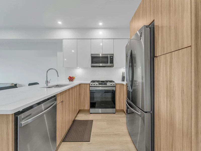 401 - 2649 James Street, Abbotsford BC