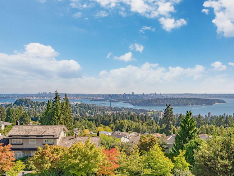 1373 Camwell Drive, West Vancouver, BC, V7S 2M6
