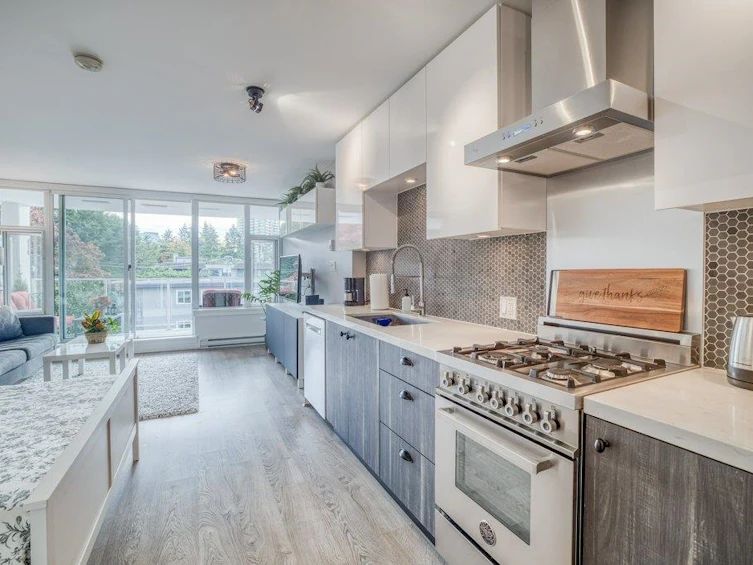 411-311 E 6th Avenue, Vancouver, BC, V5T 0G9