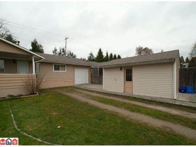 1955 158a Street, Surrey, BC, V4A 8G9