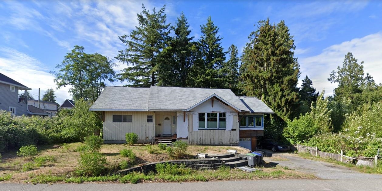 13511 64 Avenue, Surrey, BC, V3W 1Y2