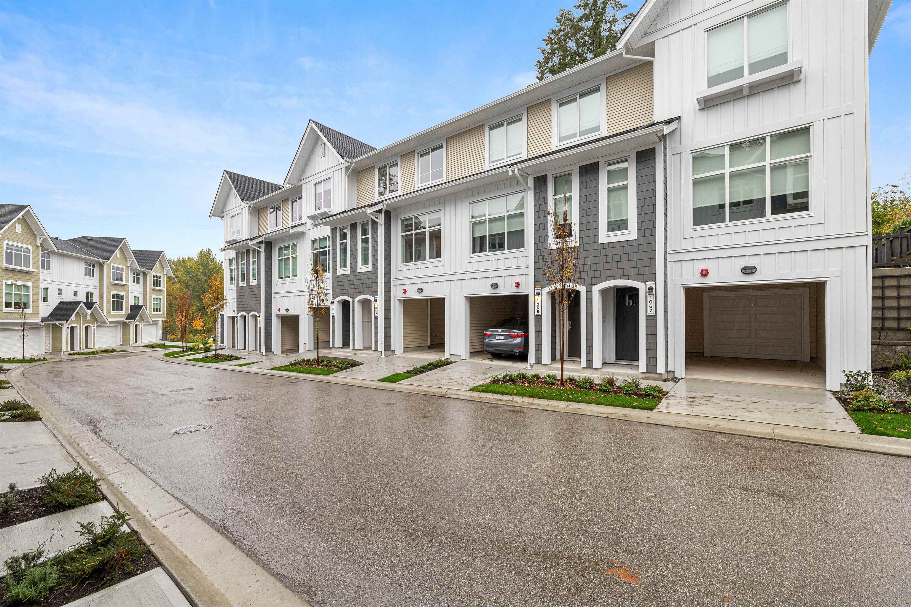 1069-11280 Pazarena Place, Maple Ridge, BC, V2X 9H8 - 4
