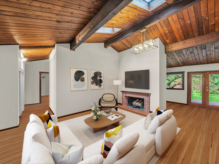 3929 Sunset Boulevard, North Vancouver, BC, V7R 3Y4