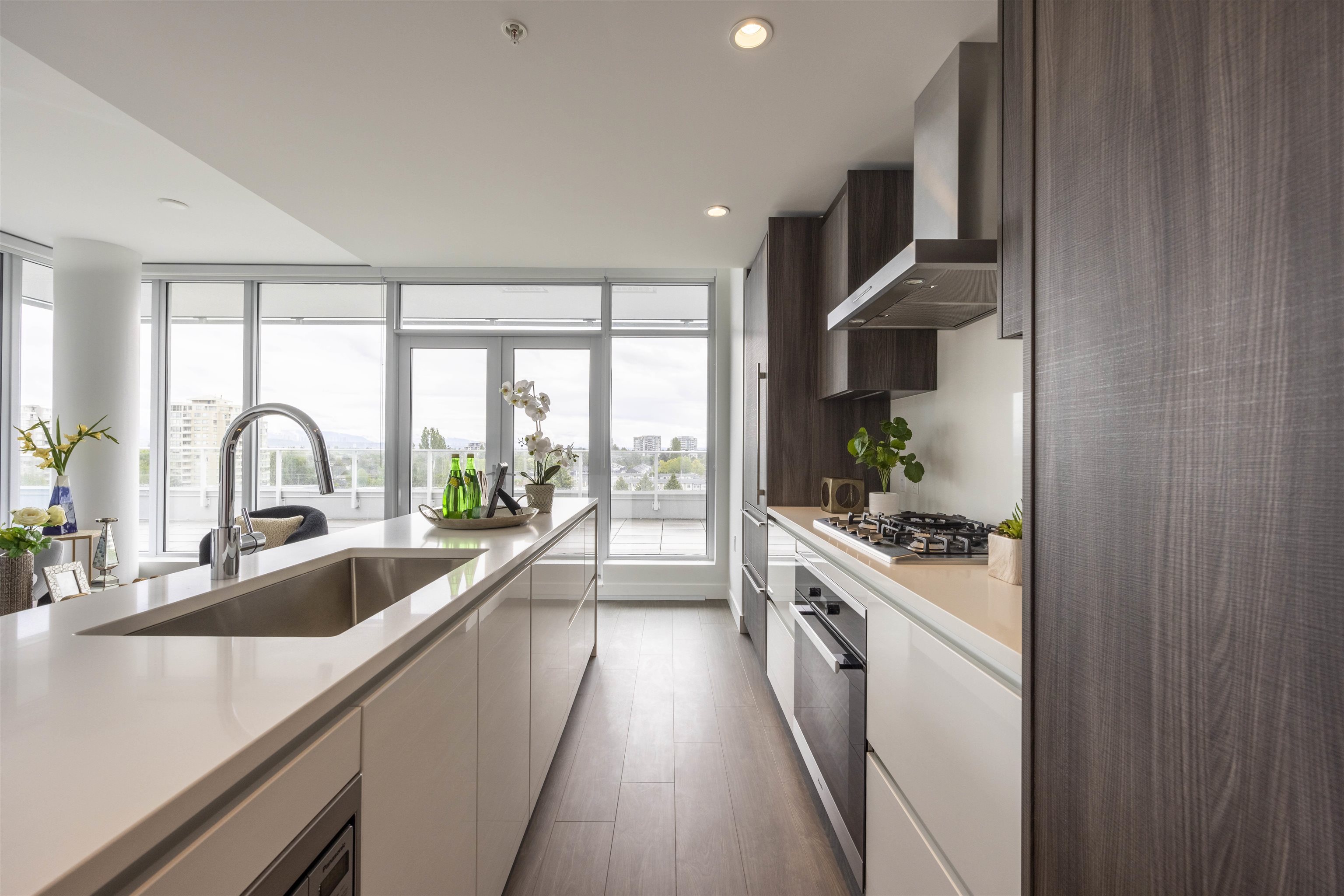 912-8133 Cook Road, Richmond, BC, V6Y 0L7 - 4