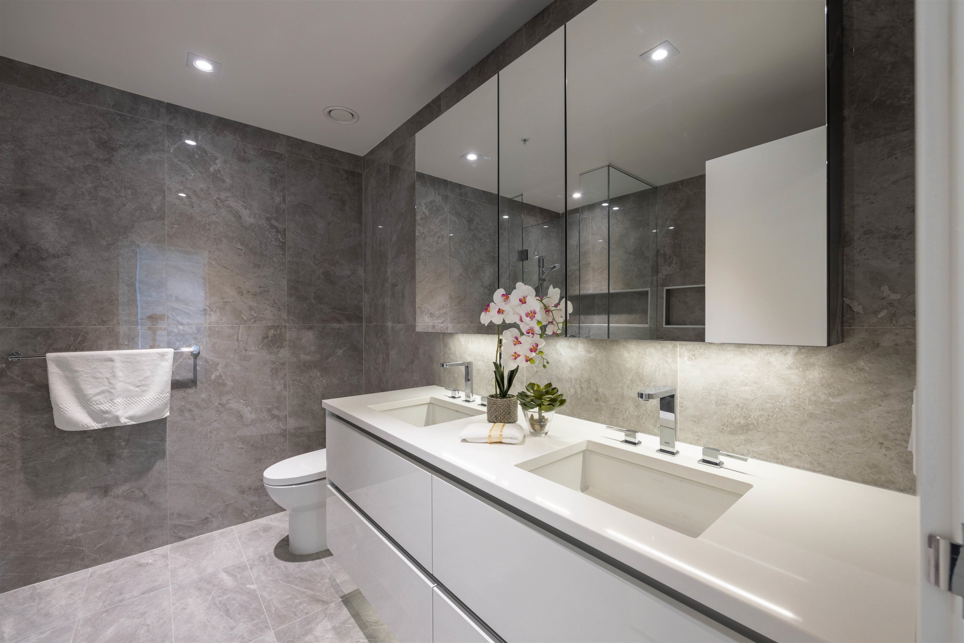 912-8133 Cook Road, Richmond, BC, V6Y 0L7 - 13