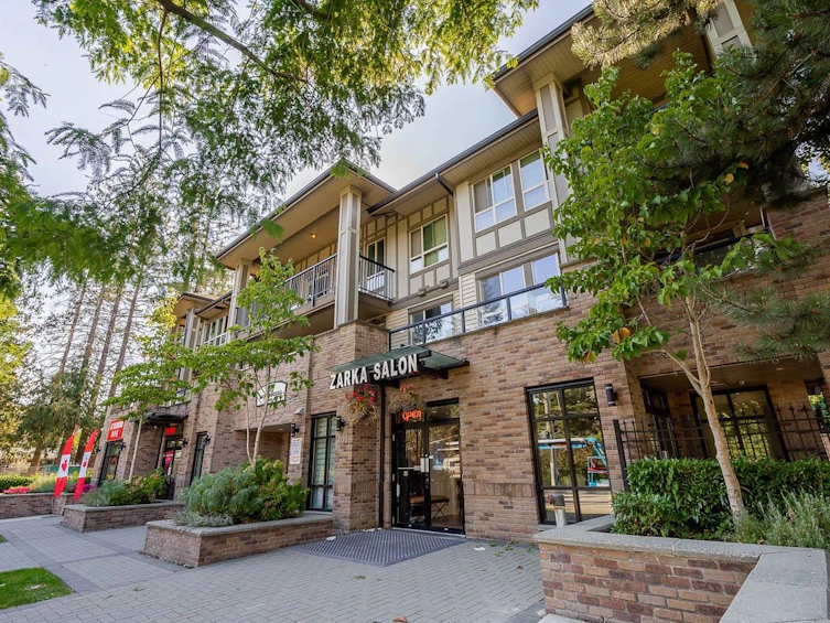 203-8695 160 Street, Surrey, BC, V4N 6L6