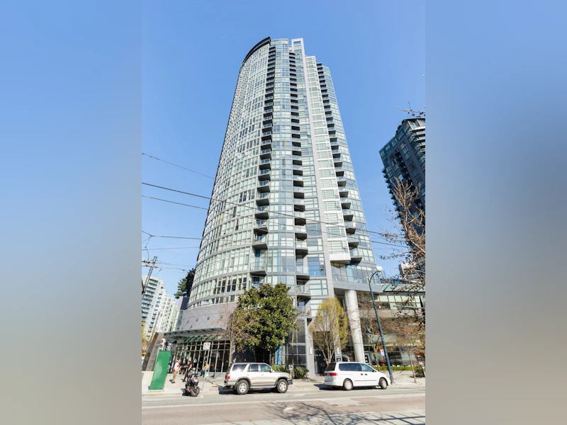 1701 - 1199 Seymour Street, Vancouver BC V6B 1K3