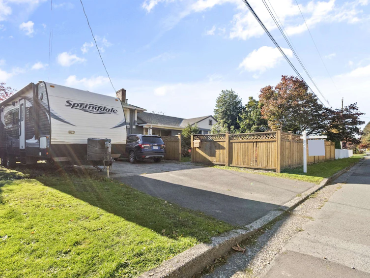 45878 Berkeley Avenue, Chilliwack, BC, V2P 3N2