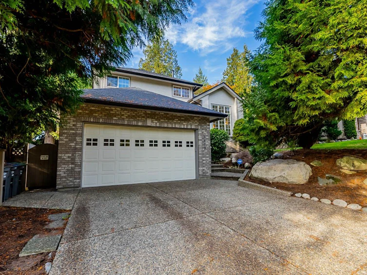 5809 Aberdeen Street, Surrey, BC, V3S 4W3