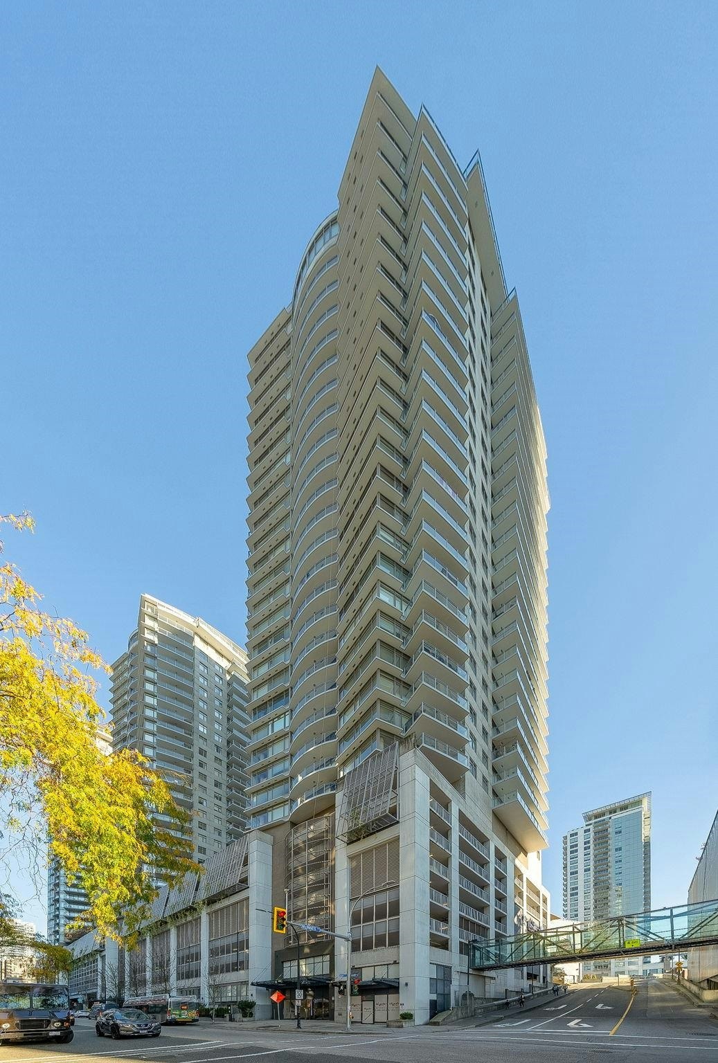 1701-898 Carnarvon Street, New Westminster, BC, V3M 0C3