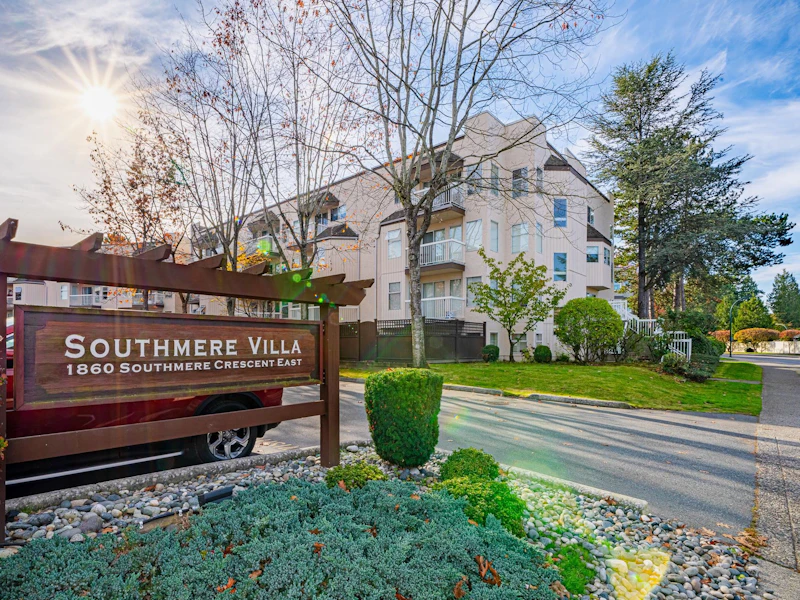 309 - 1860 E Southmere Crescent, Surrey BC V4A 6Y7