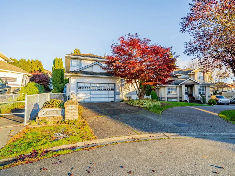 8246 153b Street, Surrey, BC, V3S 8K6