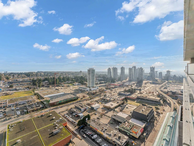 2702-13495 Central Avenue, Surrey, BC, V3T 0K2 - 21