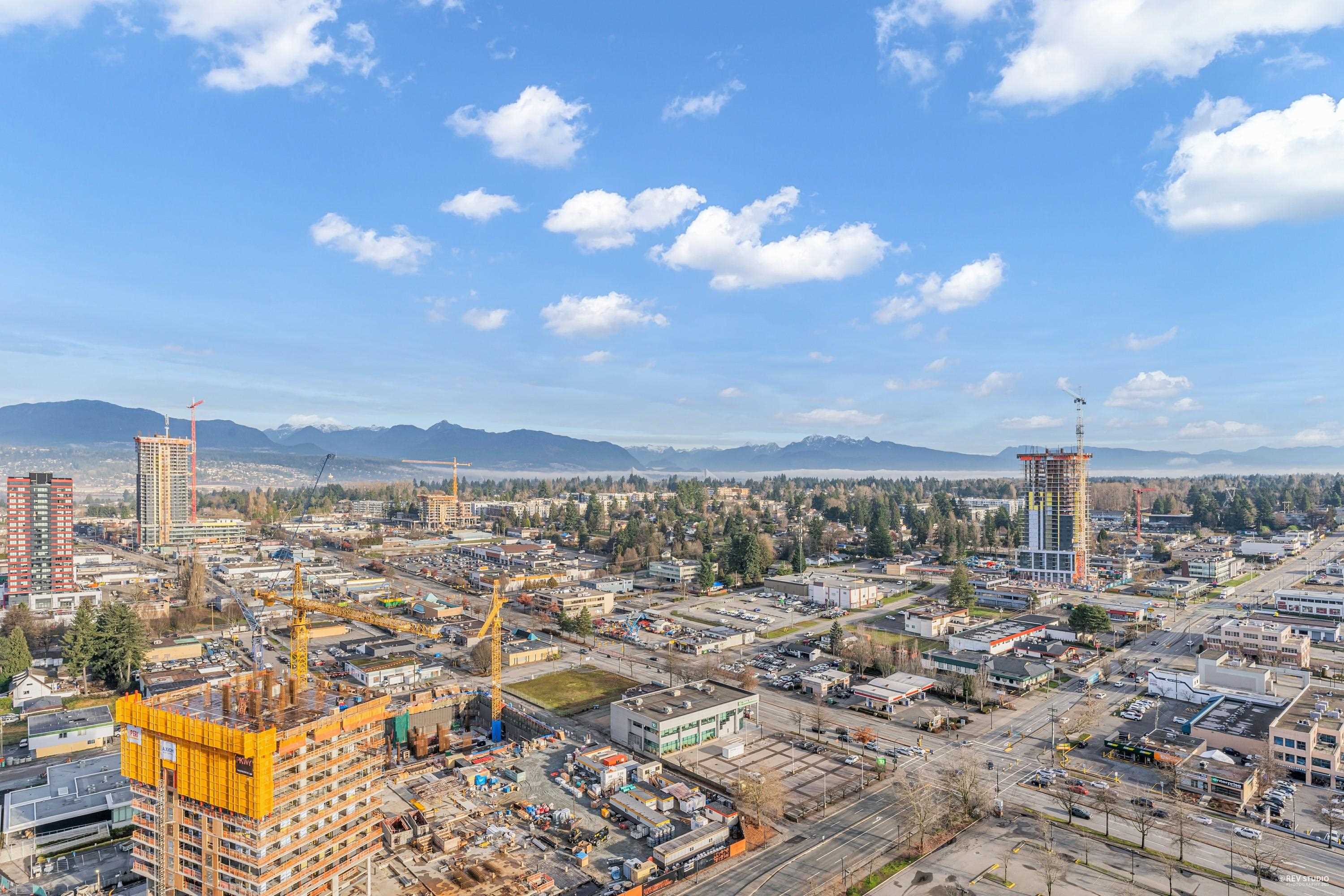 2702-13495 Central Avenue, Surrey, BC, V3T 0K2 - 23