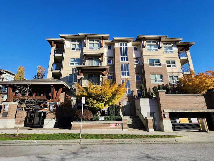 214-6828 Eckersley Road, Richmond, BC, V6Y 0E8