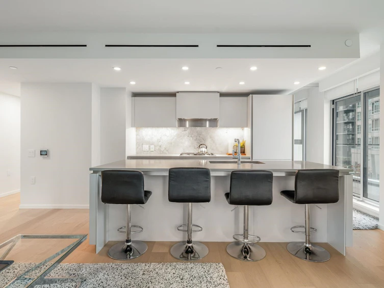 402-889 Pacific Street, Vancouver, BC, V6Z 1C3