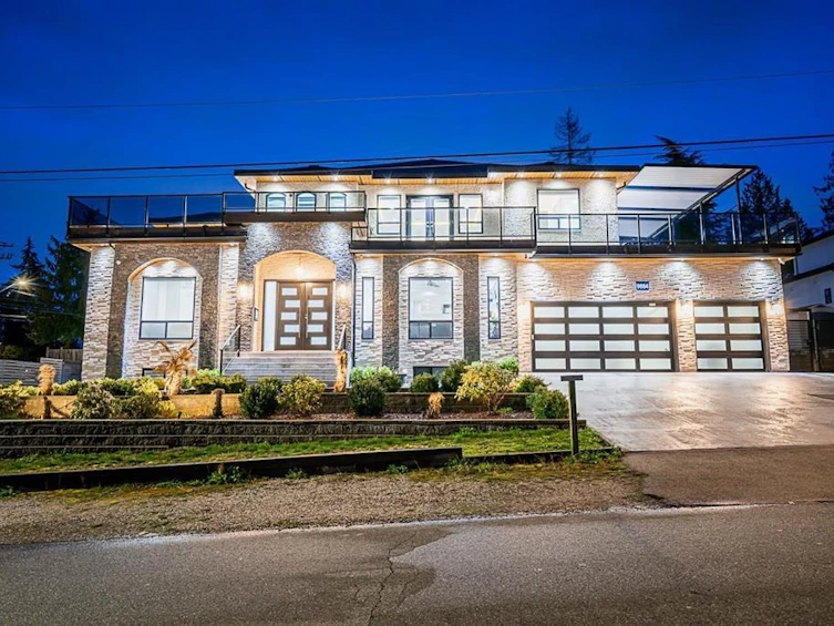 9884 121 Street, Surrey, BC, V3V 4K1