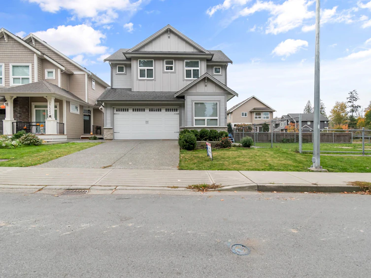 27516 28 Avenue, Langley, BC, V4W 0C4