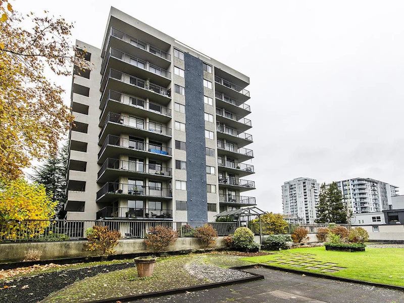 402 - 150 E 15th Street, North Vancouver BC
