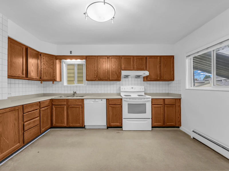 5133 Bursill Street, Vancouver BC V5R 3Z4