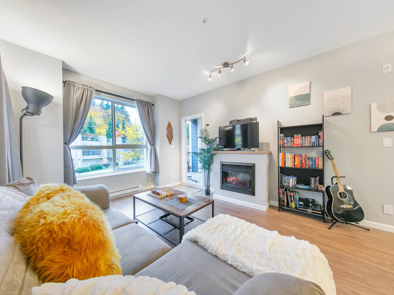 201 - 275 Ross Drive, New Westminster BC V3L 0B6