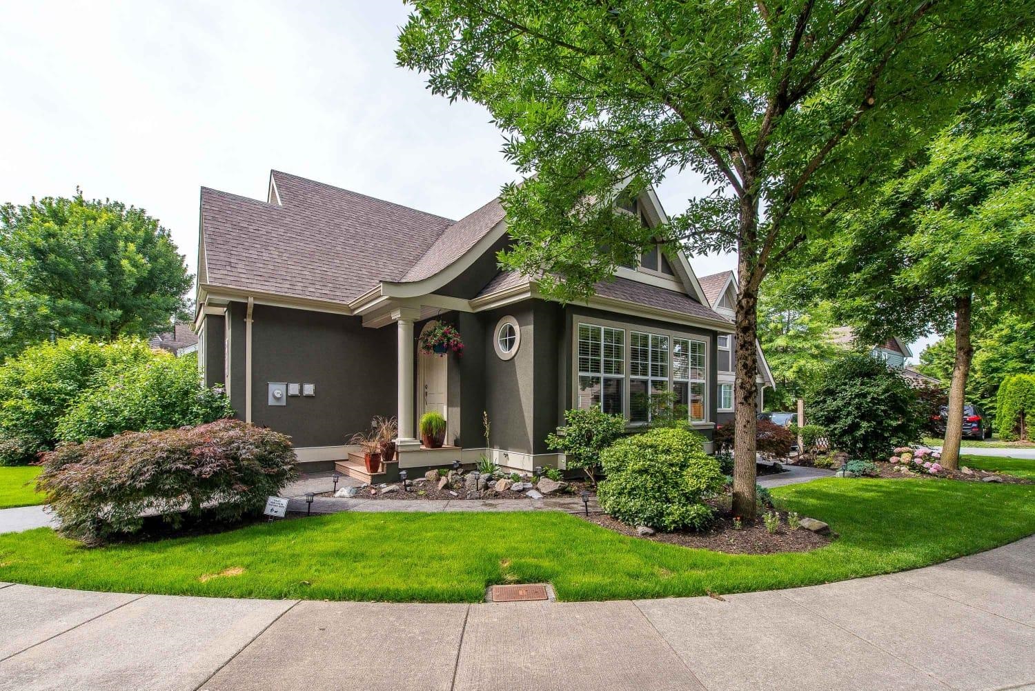 5973 Officers Row, Chilliwack, BC, V2R 0A1