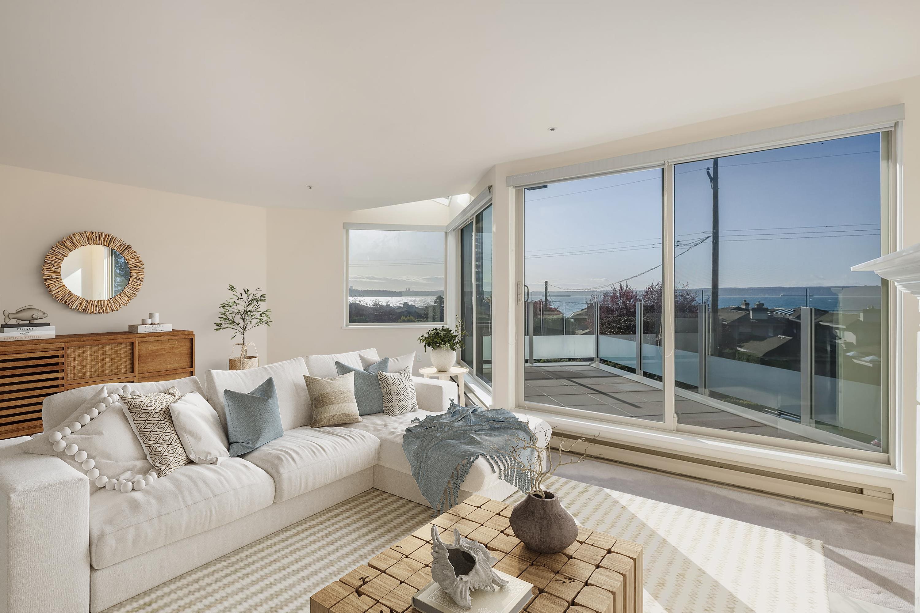 208-2433 Bellevue Avenue, West Vancouver, BC, V7V 1E1