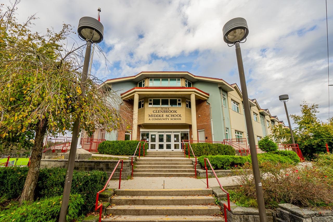 95 E Eighth Avenue, New Westminster, BC, V3L 4J4 - 27