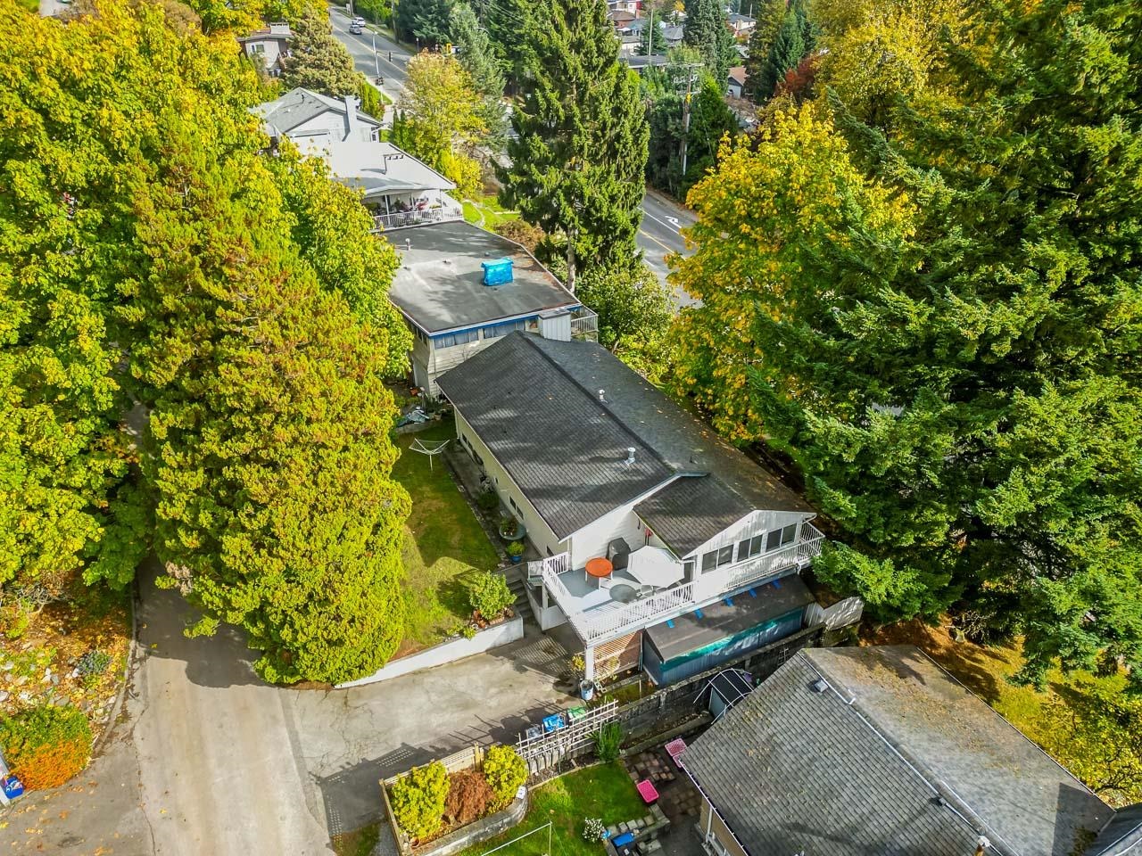 57 E Eighth Avenue, New Westminster, BC, V3L 4J4 - 3