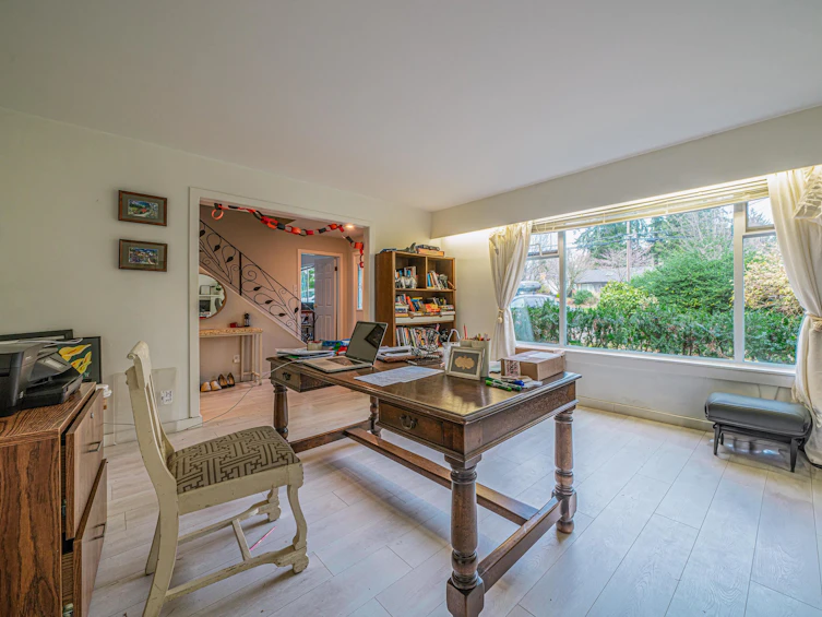 1219 W 22nd Street, North Vancouver, BC, V7P 2G2 - 9