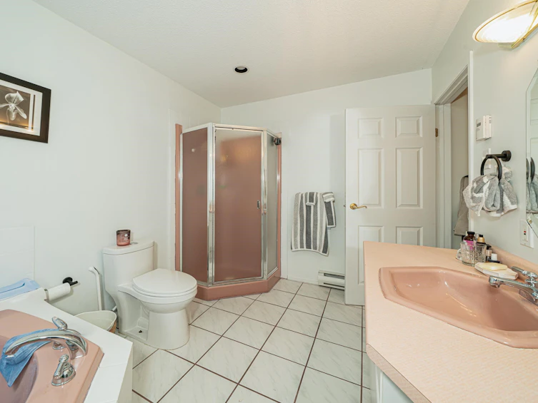 1219 W 22nd Street, North Vancouver, BC, V7P 2G2 - 24