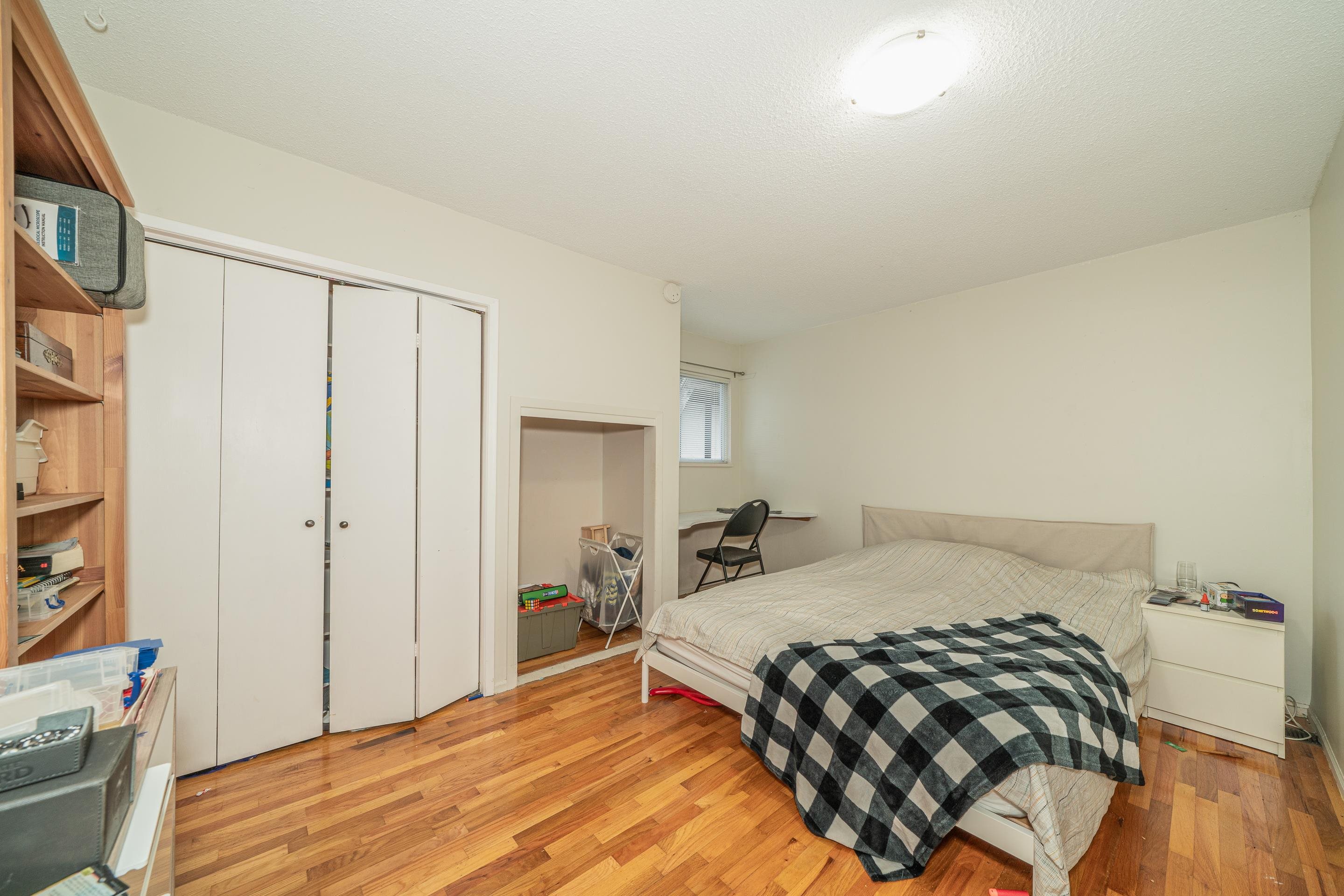 1219 W 22nd Street, North Vancouver, BC, V7P 2G2 - 28