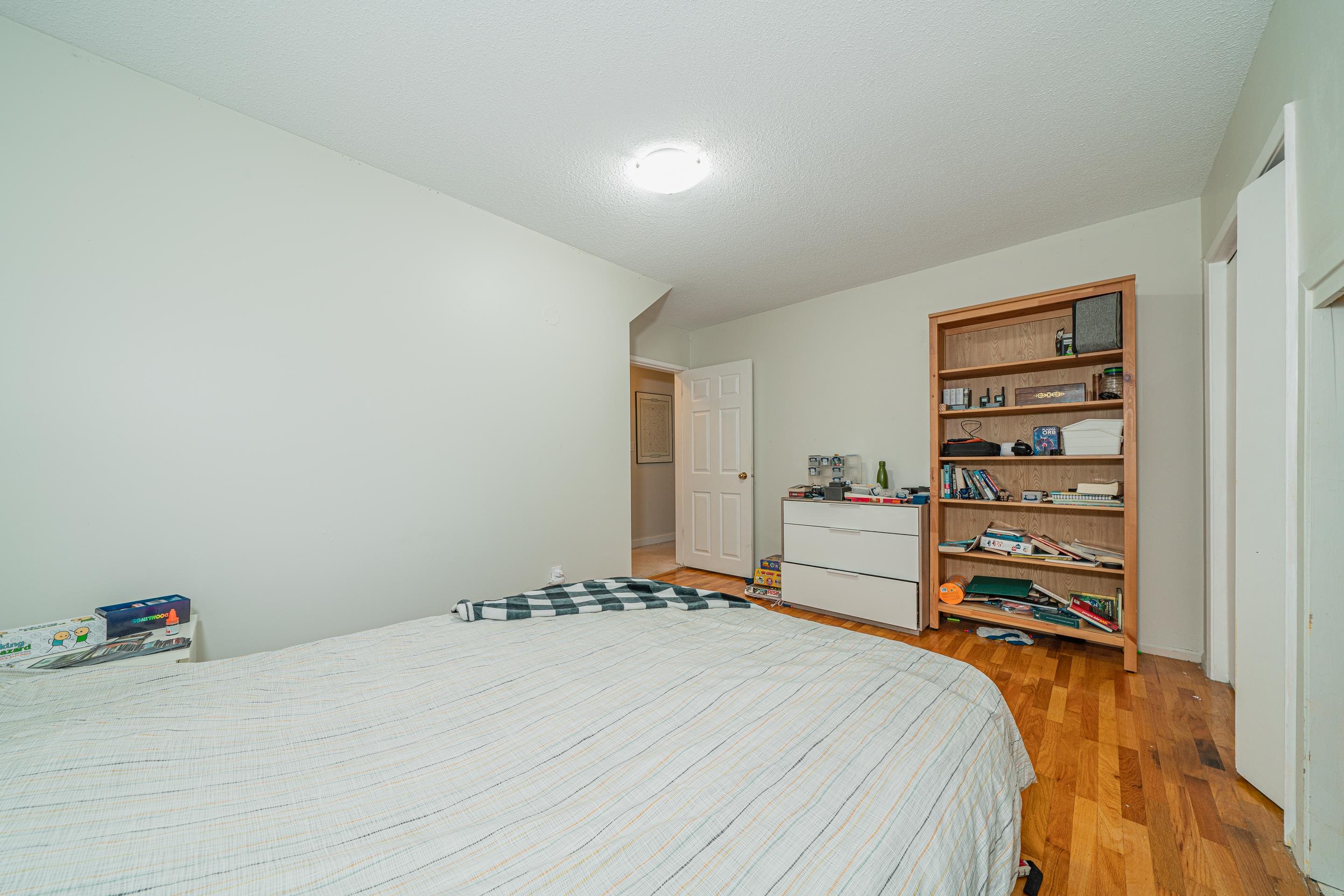1219 W 22nd Street, North Vancouver, BC, V7P 2G2 - 29