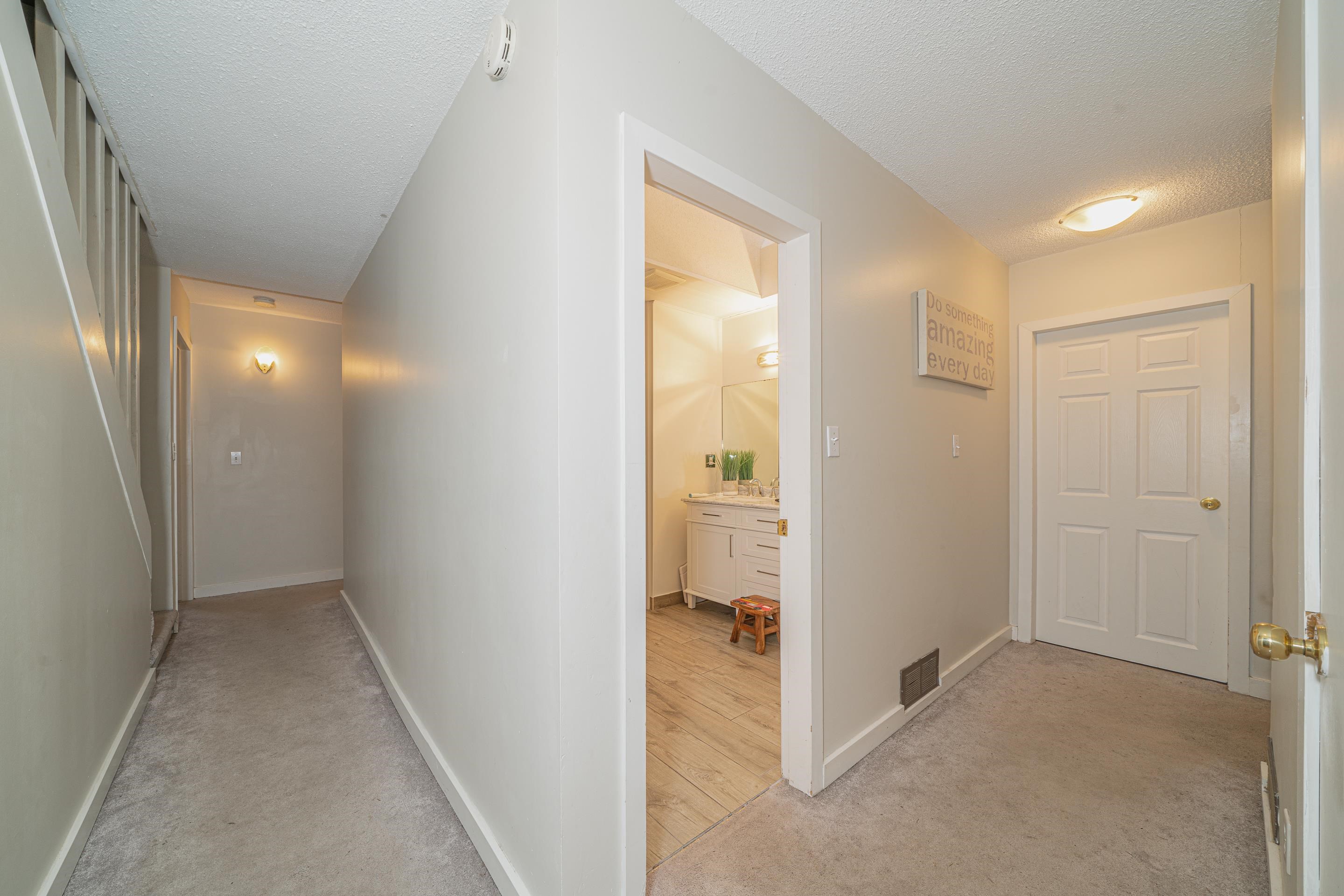 1219 W 22nd Street, North Vancouver, BC, V7P 2G2 - 32