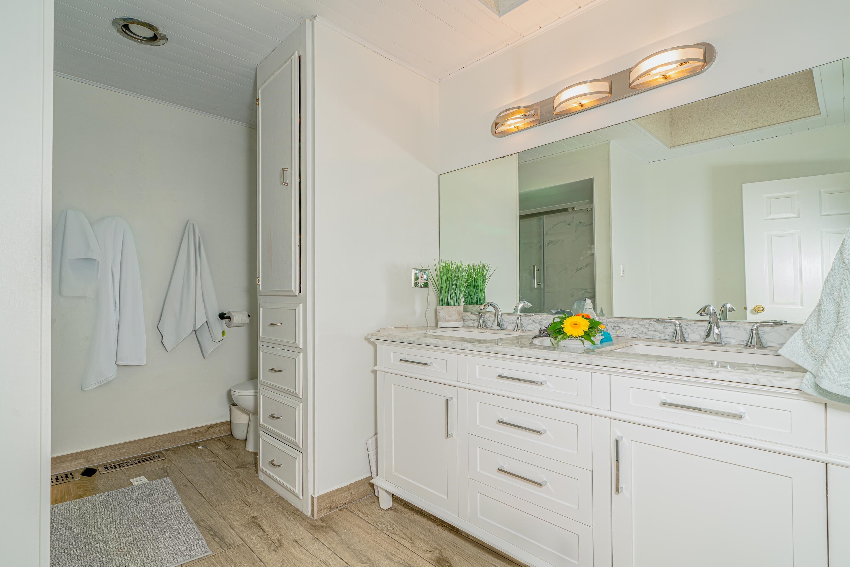 1219 W 22nd Street, North Vancouver, BC, V7P 2G2 - 33
