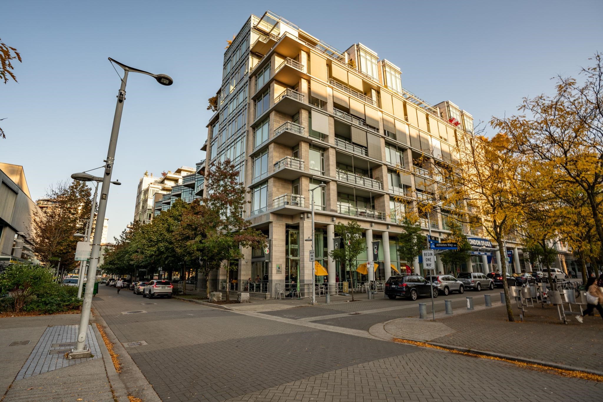 304-12 Athletes Way, Vancouver, BC, V5Y 0B5