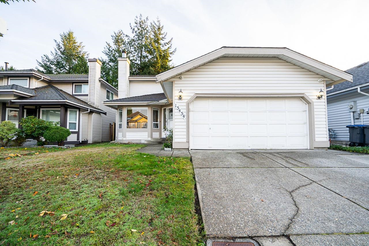 15454 91 Avenue, Surrey, BC, V3R 9C1