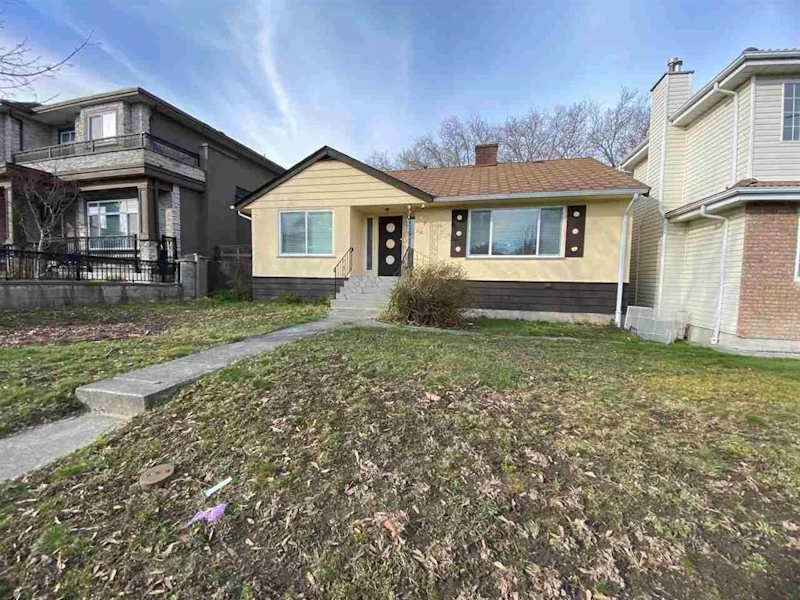 115 E 41st Avenue, Vancouver BC V5W 1N6