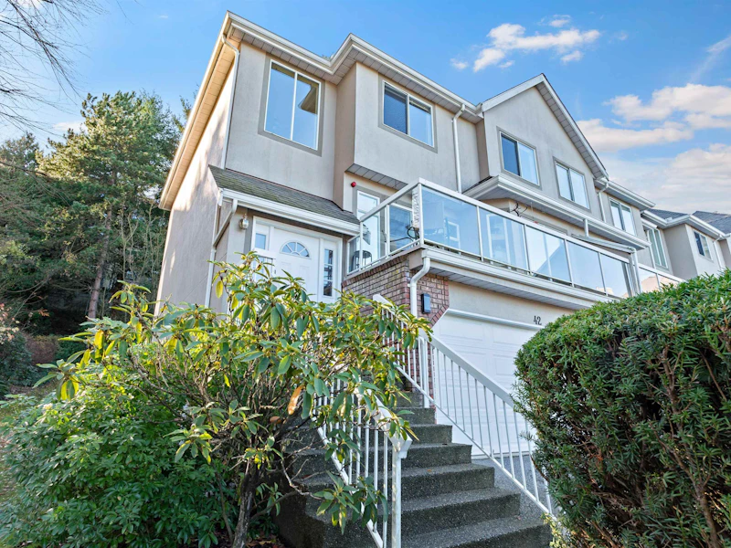 42 - 72 Jamieson Court, New Westminster BC V3L 5R6